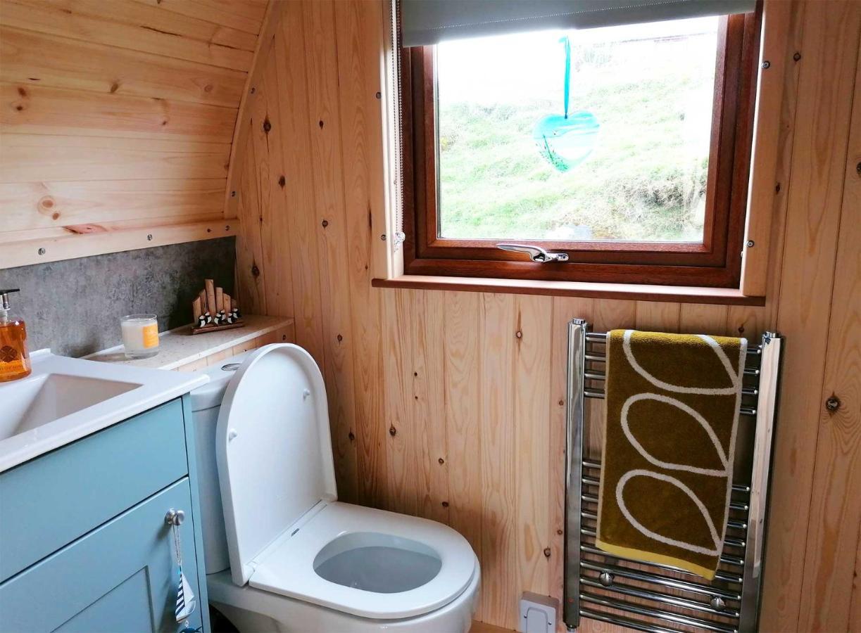Ferienwohnung Air A' Chroit Luxury Pods Paible Exterior foto